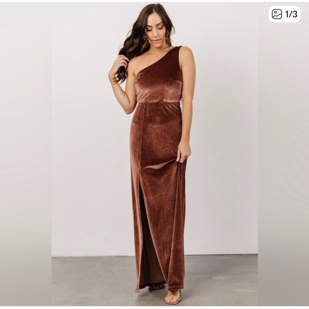 Baltic Born Tatiana Velvet one shoulder maxi dress brown sz Medium